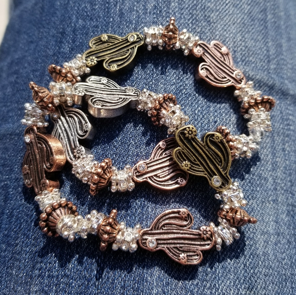 Tricolor Cactus Bracelet
